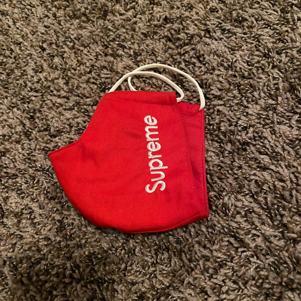 Supreme face mask